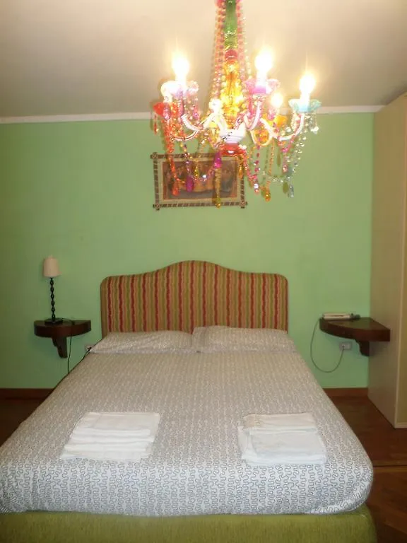 B&B Zia Sua Naples